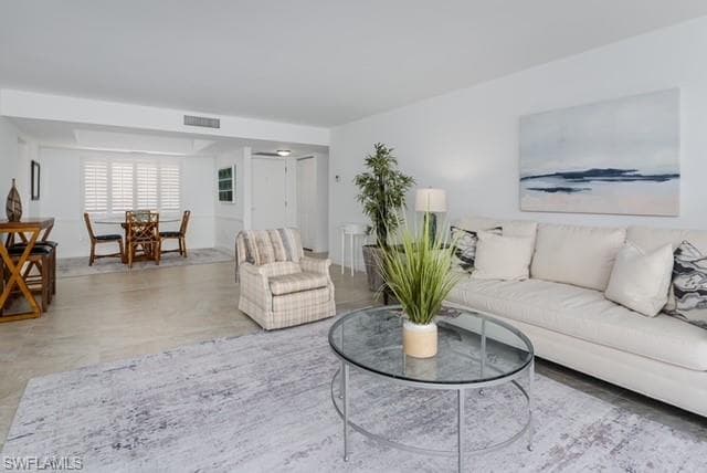 413 Augusta Blvd 205, Naples, FL 34113-21