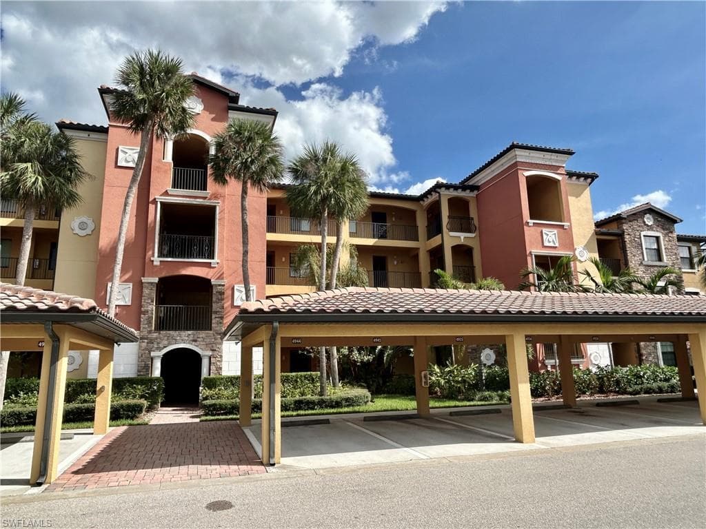 9566 Trevi Ct 4914, Naples, FL 34113-2