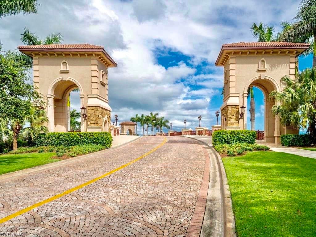 9566 Trevi Ct 4914, Naples, FL 34113-39