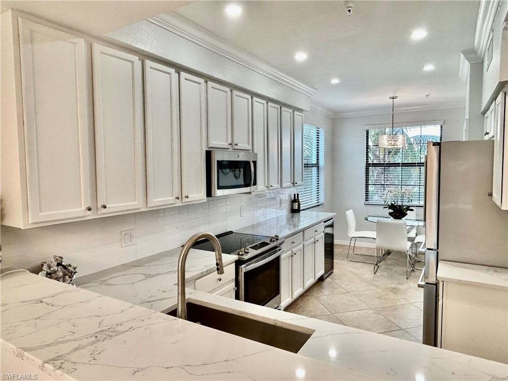 9566 Trevi Ct 4928, Naples, FL 34113-7
