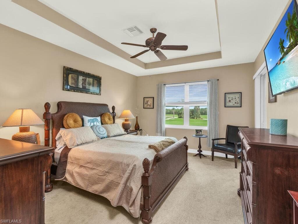 1286 Rialto Way 9-202, Naples, FL 34114-17