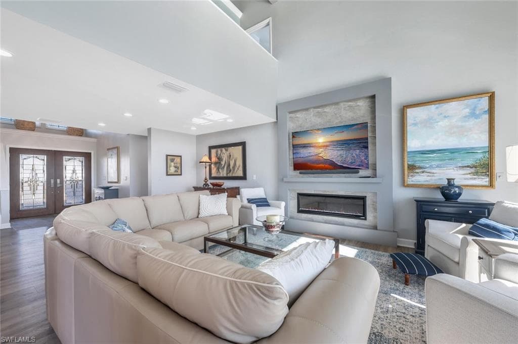 368 Germain Ave, Naples, FL 34108-10