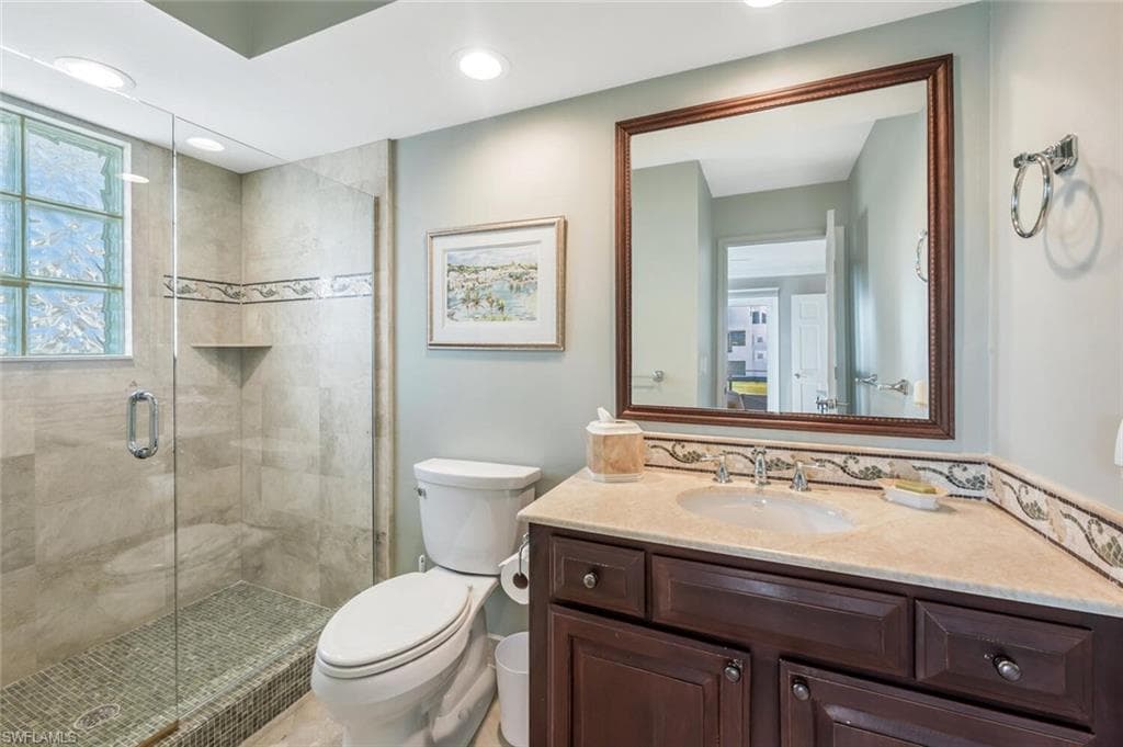 368 Germain Ave, Naples, FL 34108-27