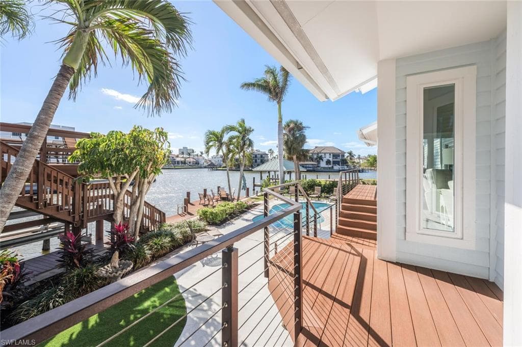 368 Germain Ave, Naples, FL 34108-28