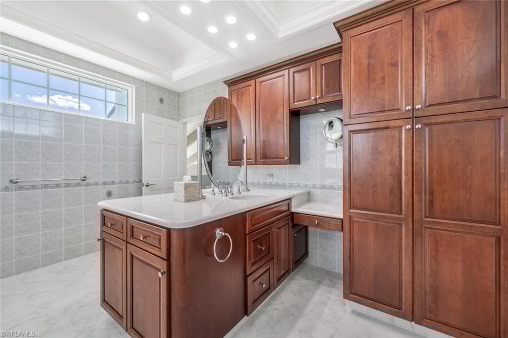 368 Germain Ave, Naples, FL 34108-36