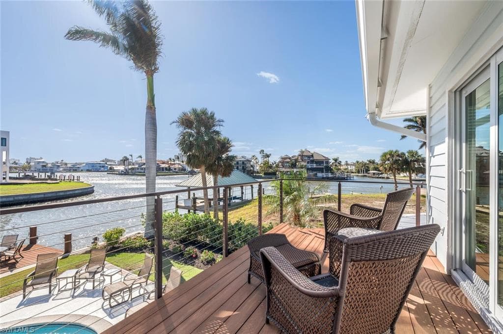368 Germain Ave, Naples, FL 34108-38