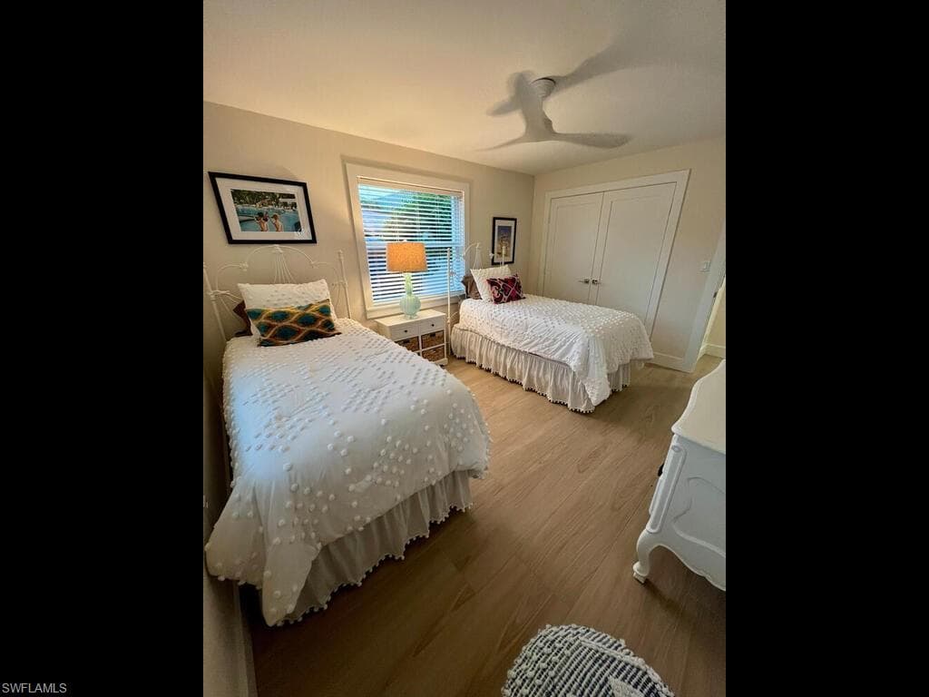 333 Harbour Dr 108, Naples, FL 34103-24