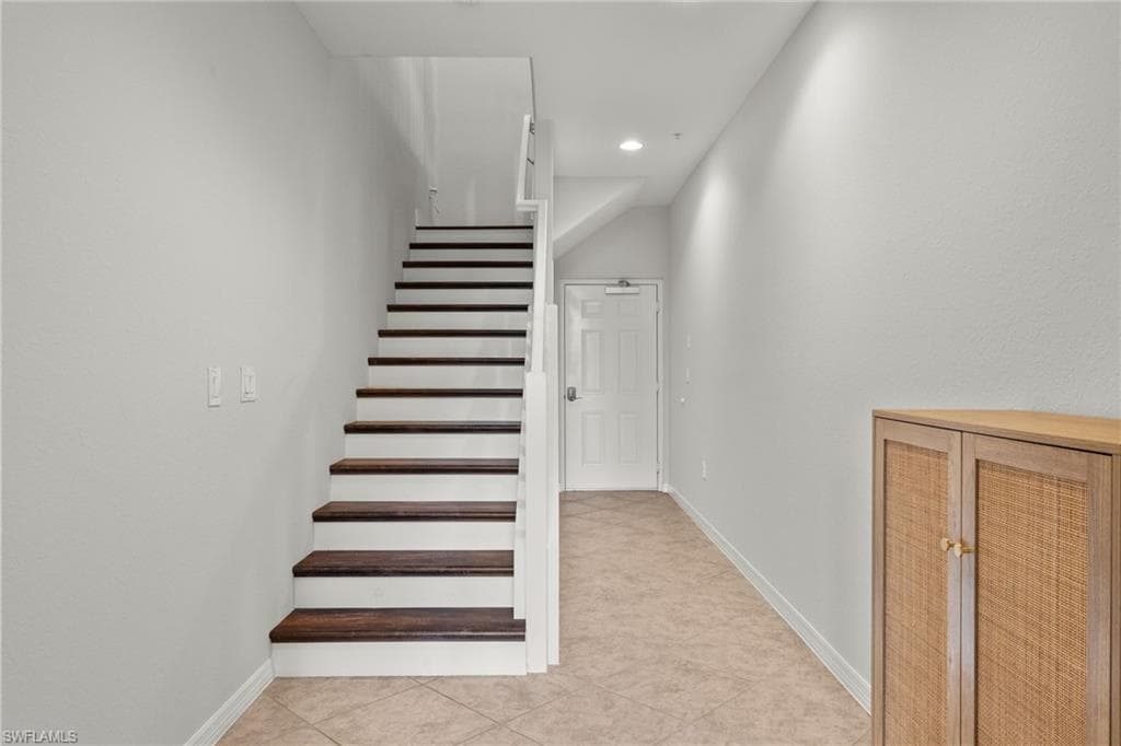 9064 Capistrano St N 5005, Naples, FL 34113-24