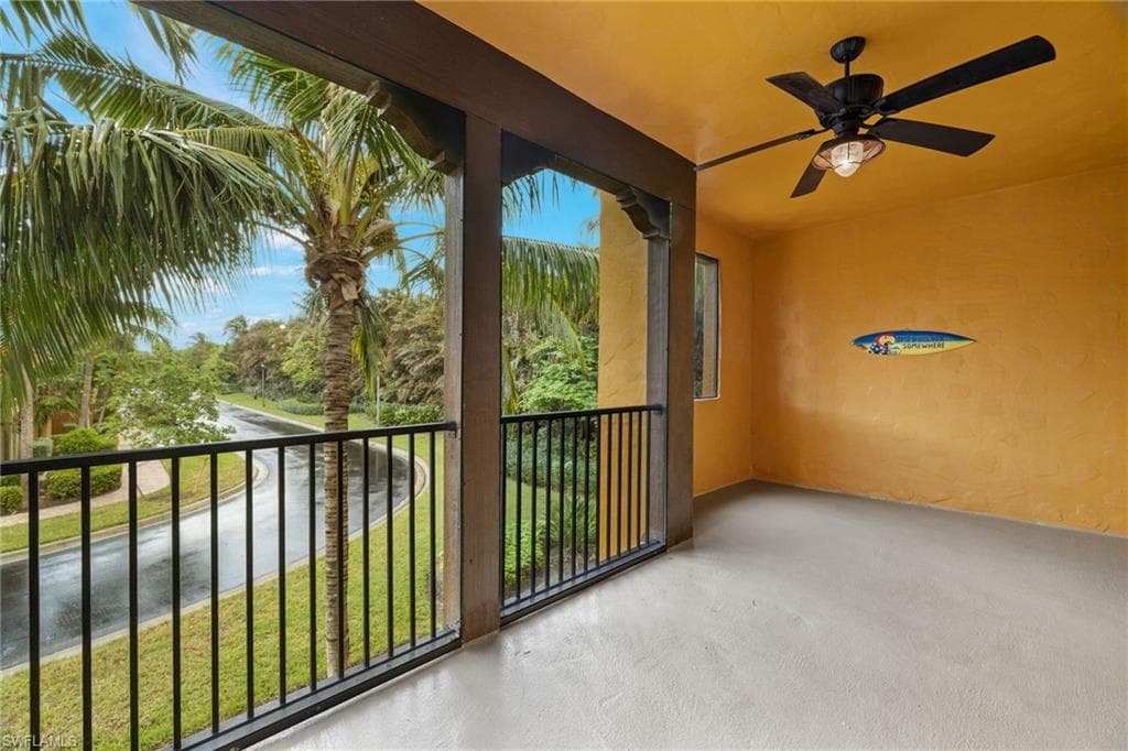 9064 Capistrano St N 5005, Naples, FL 34113-25