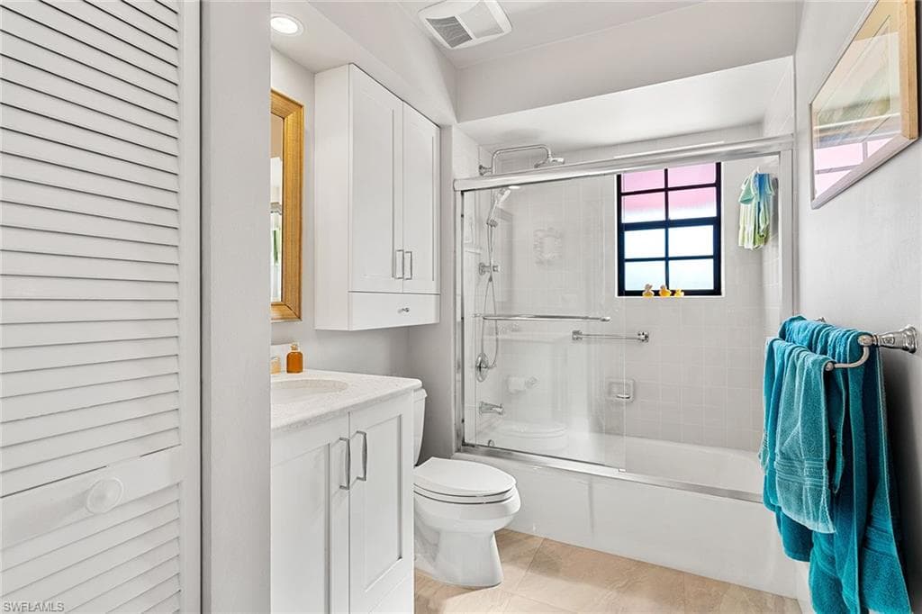 509 Serendipity Dr 509, Naples, FL 34108-10