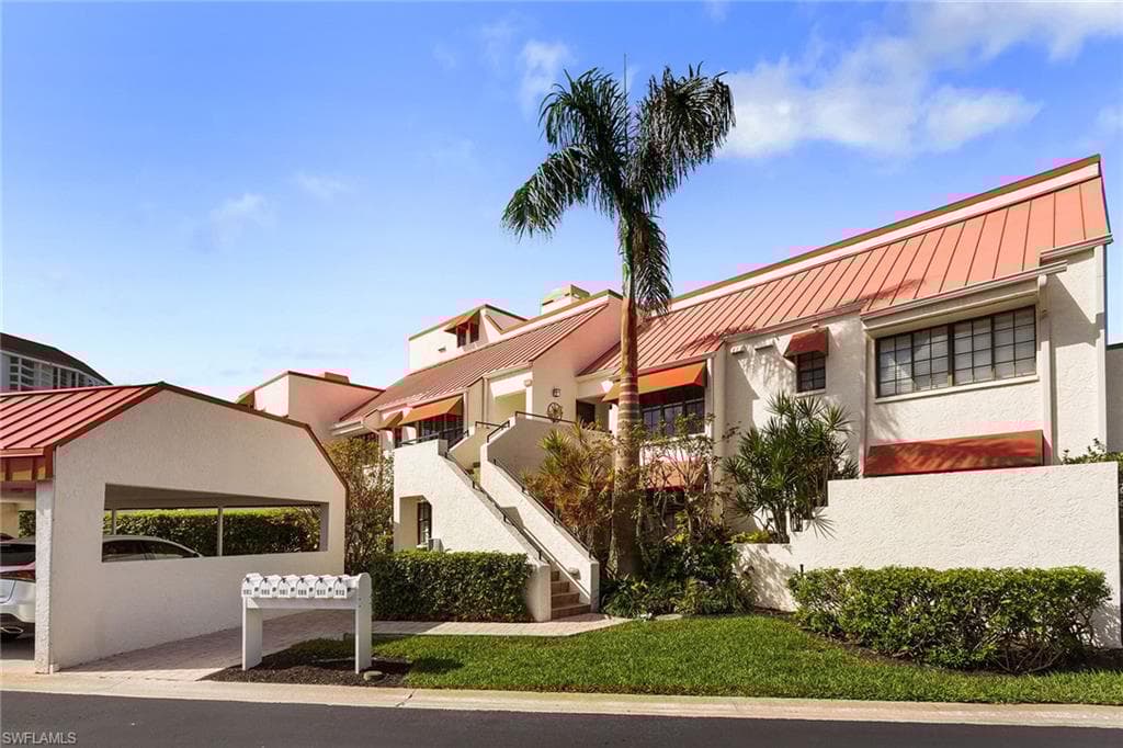 509 Serendipity Dr 509, Naples, FL 34108-14