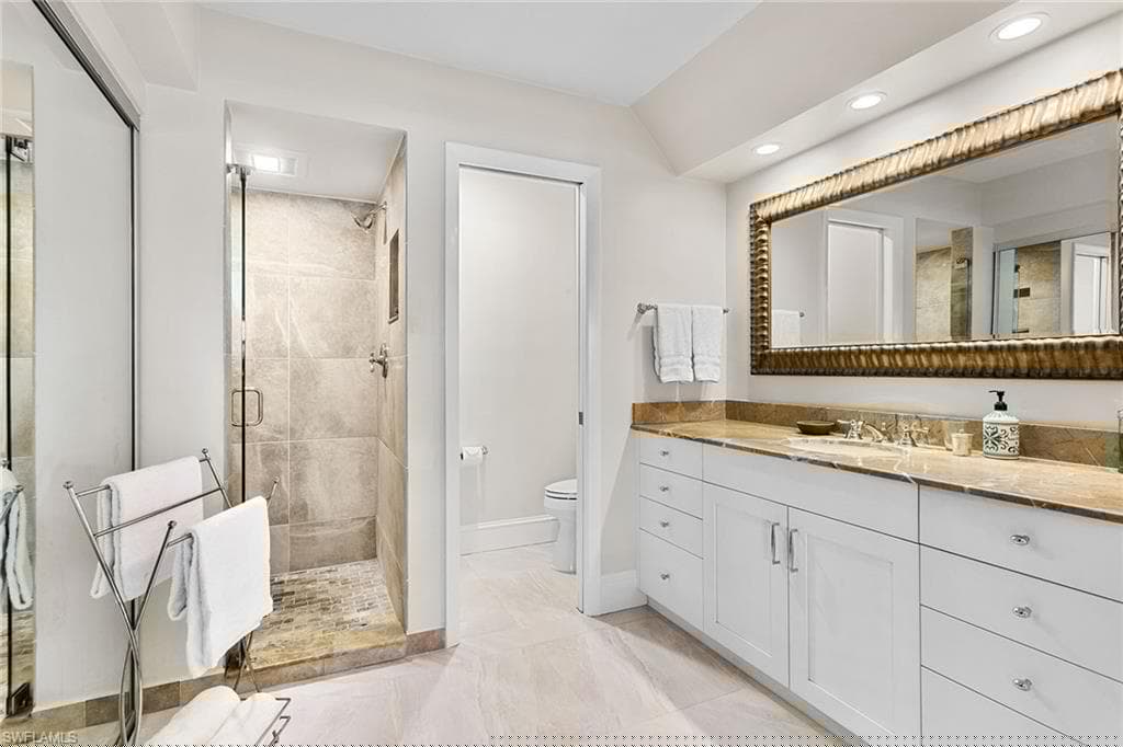 509 Serendipity Dr 509, Naples, FL 34108-8