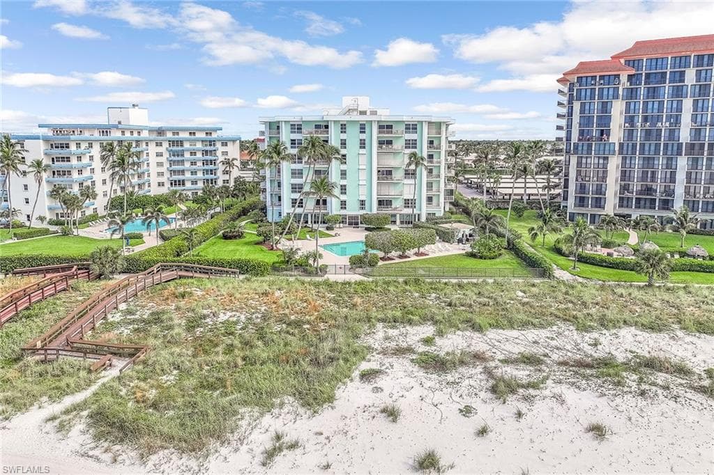 500 Saturn Ct 68, Marco Island, FL 34145-24