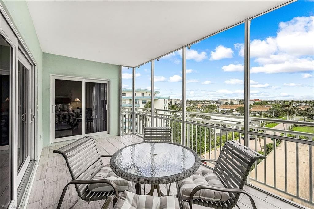 500 Saturn Ct 68, Marco Island, FL 34145-27
