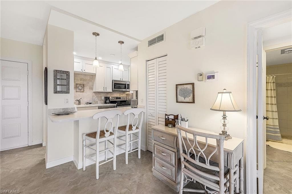 500 Saturn Ct 68, Marco Island, FL 34145-4