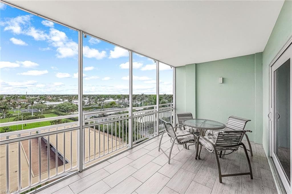 500 Saturn Ct 68, Marco Island, FL 34145-6