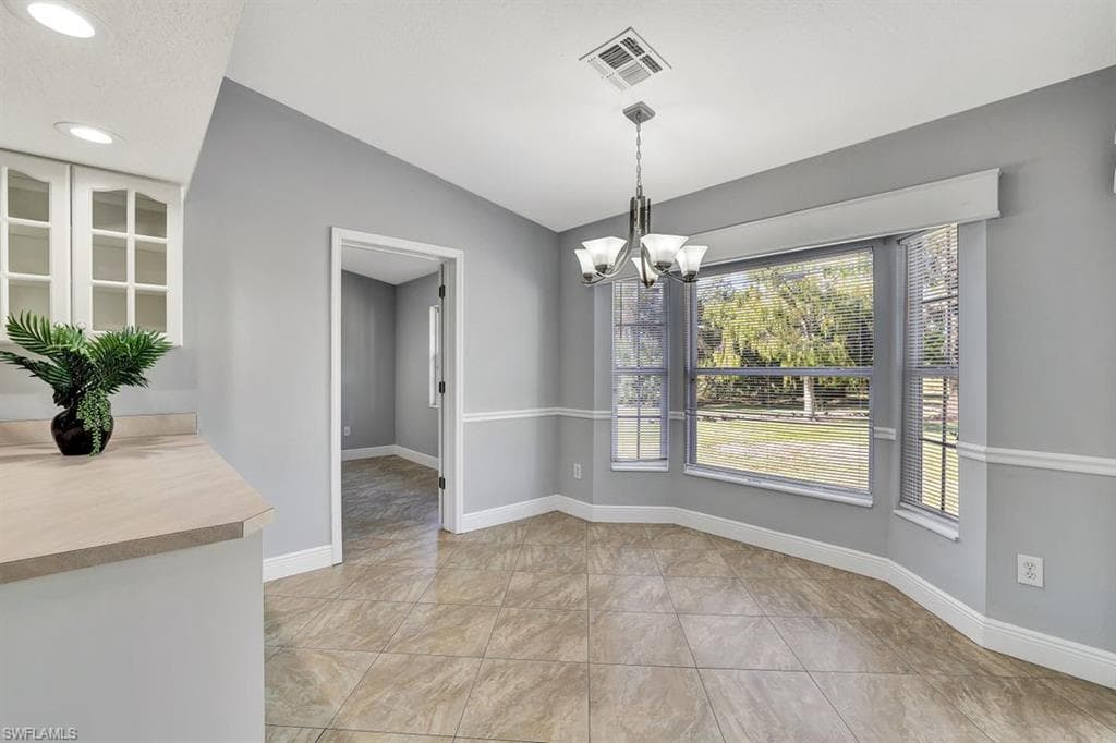 1281 25th St SW, Naples, FL 34117-4