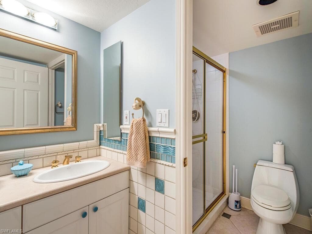 6849 Grenadier Blvd 502, Naples, FL 34108-13