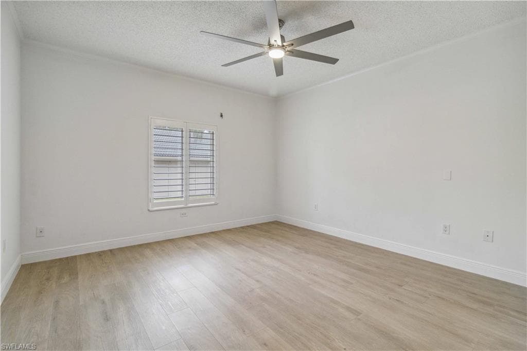 604 Arbor Lake Dr 6-103, Naples, FL 34110-10