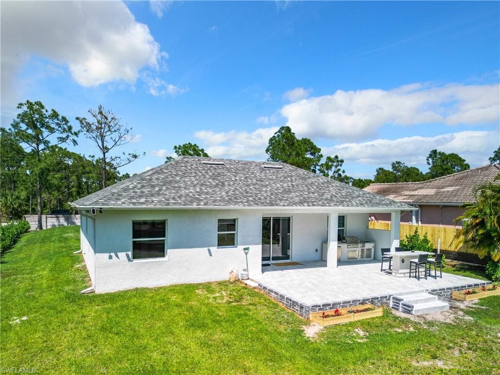 2444 62nd Ave NE, Naples, FL 34120-13