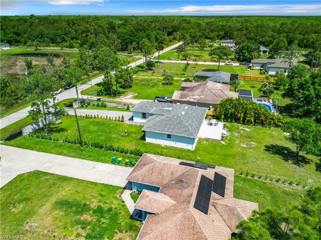 2444 62nd Ave NE, Naples, FL 34120-47