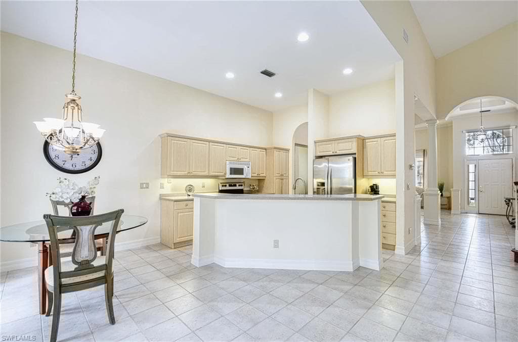 2451 Game Hawk Ct 2502, Naples, FL 34105-6