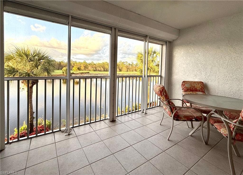 7635 Arbor Lakes Ct 2422, Naples, FL 34112-21