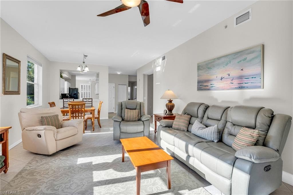 3970 Loblolly Bay Dr 5-108, Naples, FL 34114-9
