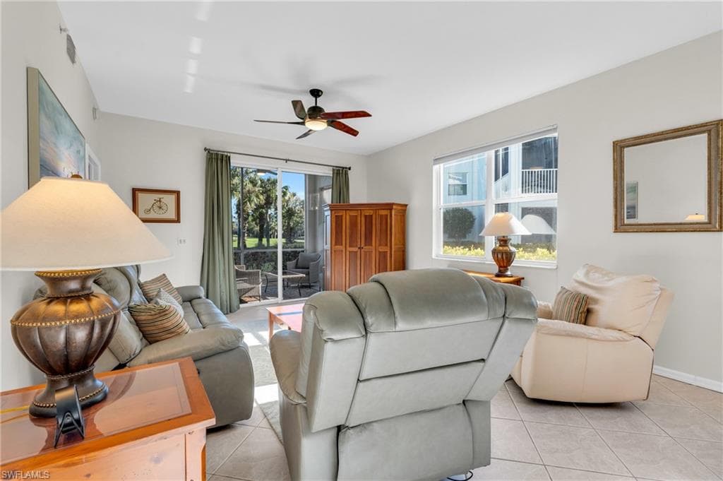 3970 Loblolly Bay Dr 5-108, Naples, FL 34114-10