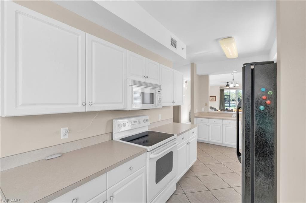 3970 Loblolly Bay Dr 5-108, Naples, FL 34114-16