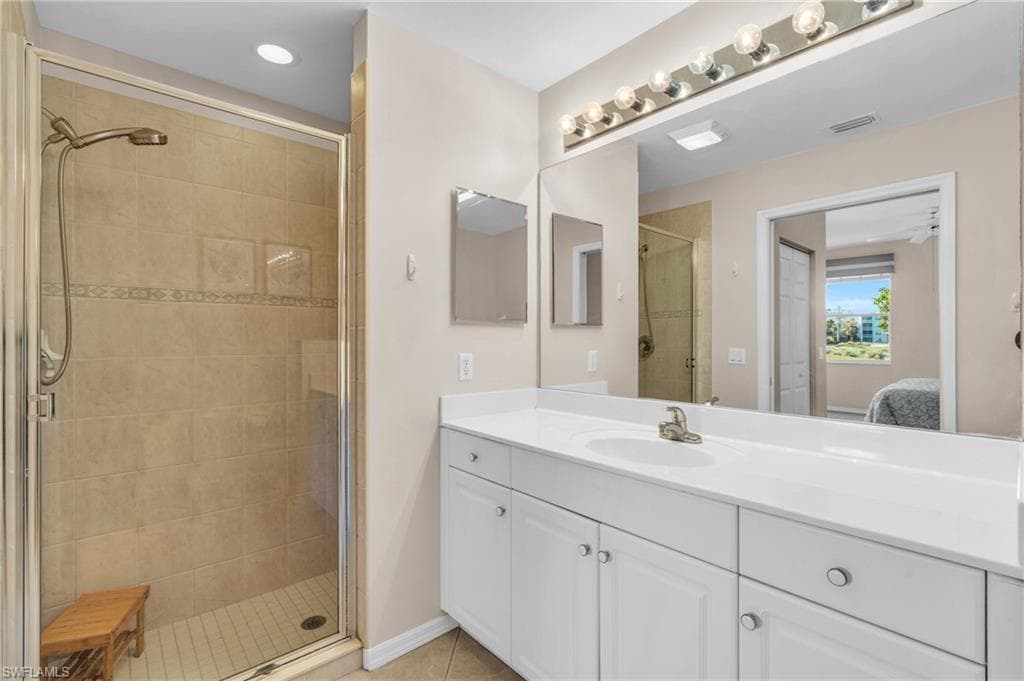 3970 Loblolly Bay Dr 5-108, Naples, FL 34114-22