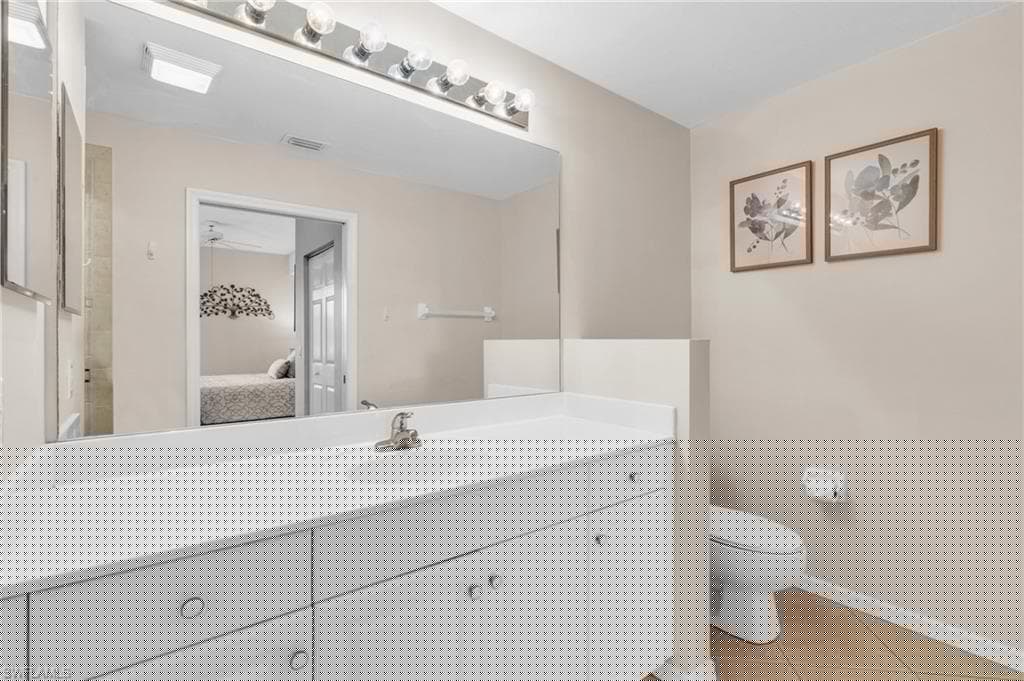 3970 Loblolly Bay Dr 5-108, Naples, FL 34114-23