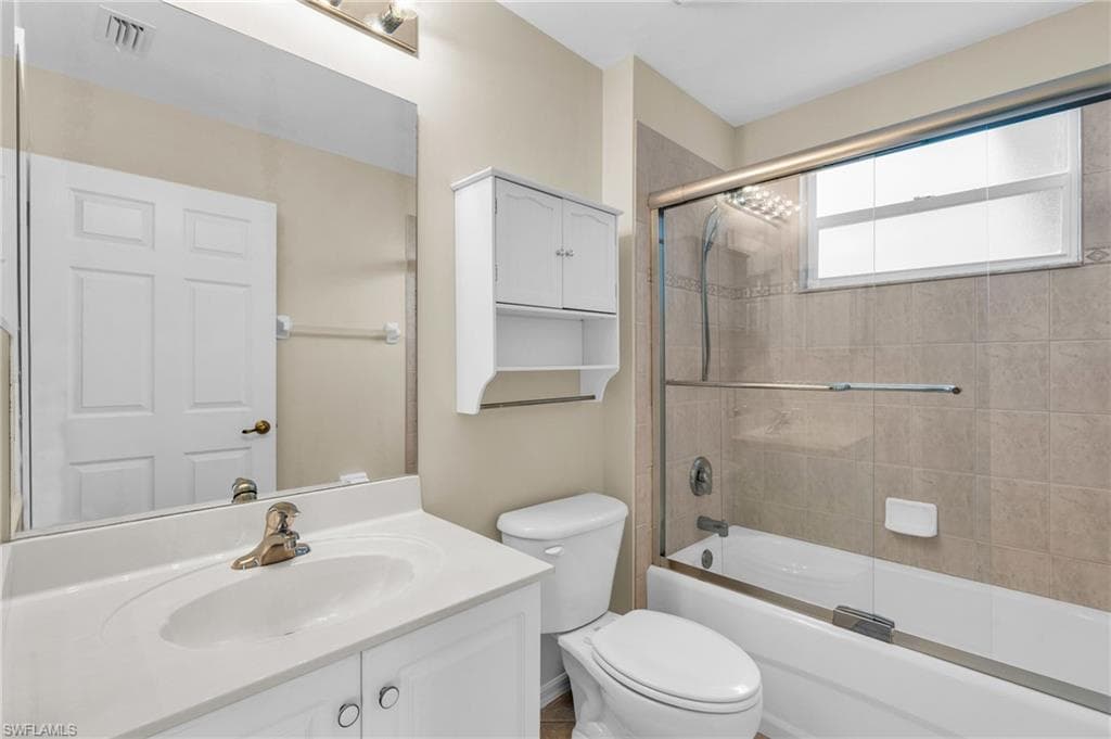 3970 Loblolly Bay Dr 5-108, Naples, FL 34114-26