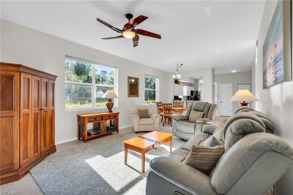3970 Loblolly Bay Dr 5-108, Naples, FL 34114-7
