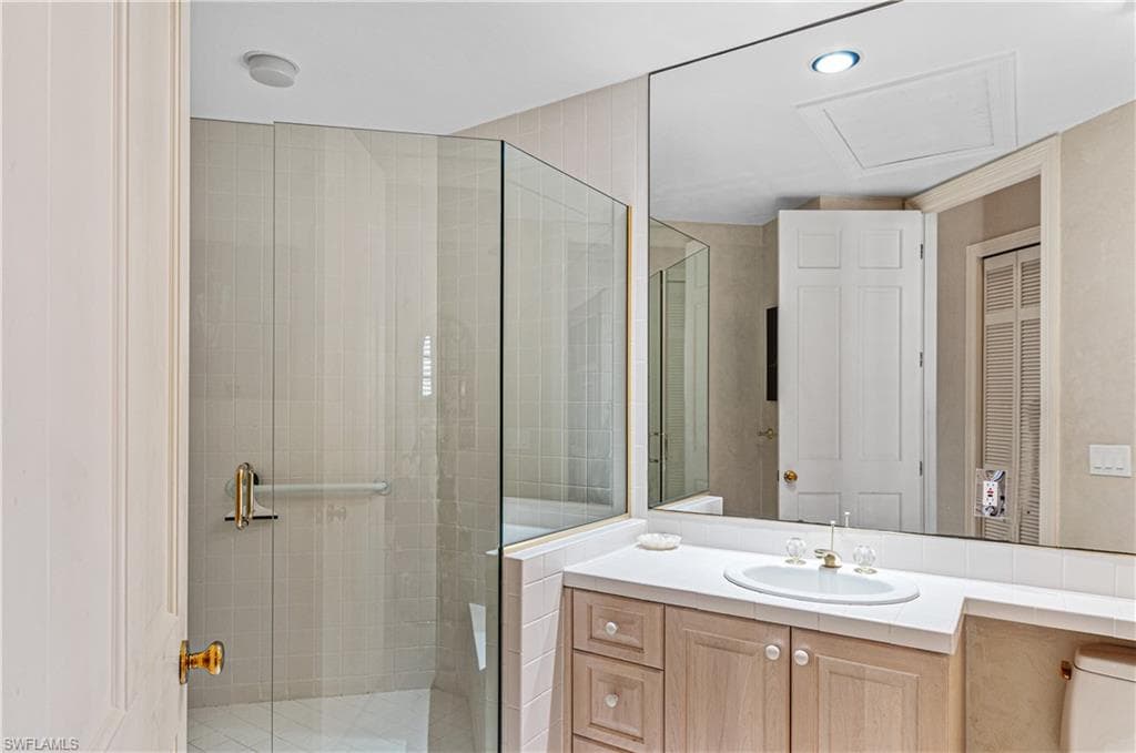 191 Colonade Cir 1503, Naples, FL 34103-14