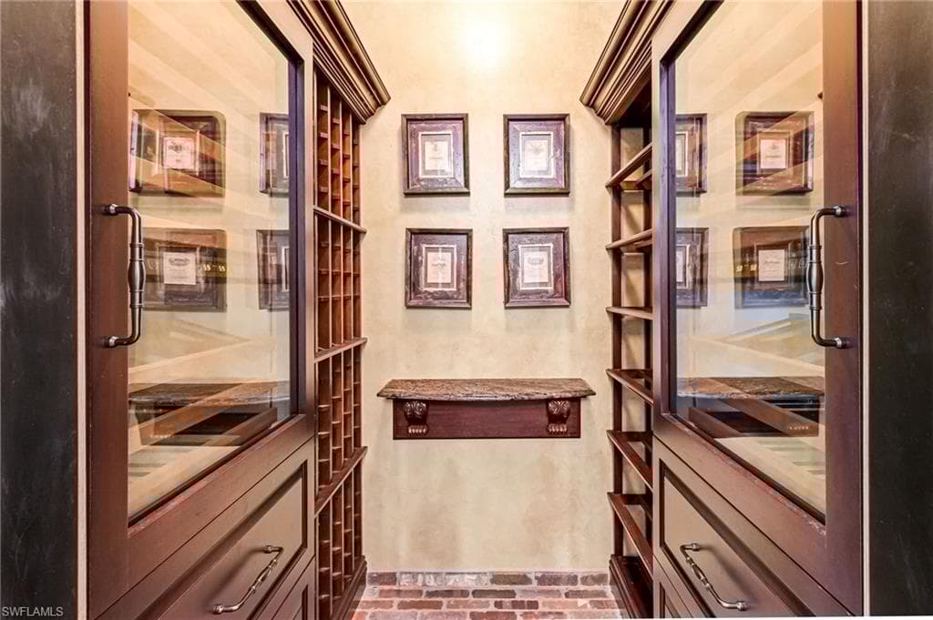 2560 Half Moon Walk, Naples, FL 34102-26