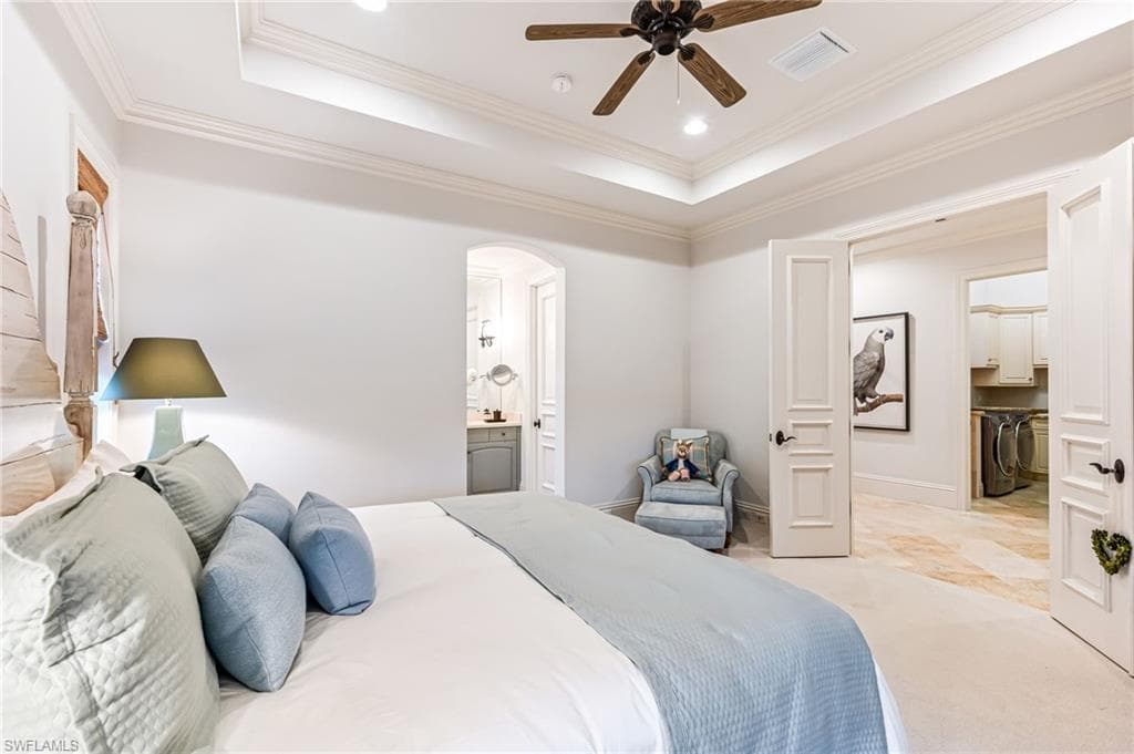 2560 Half Moon Walk, Naples, FL 34102-28