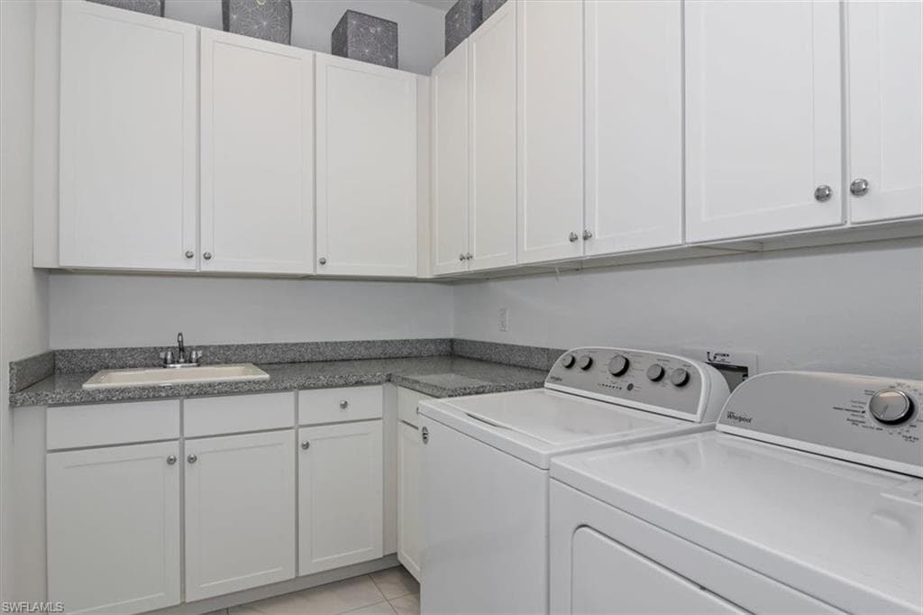 9236 Woodhurst Dr, Naples, FL 34120-16