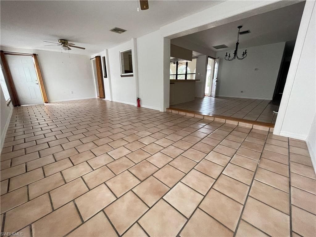 9882 Connecticut St, Bonita Springs, FL 34135-13