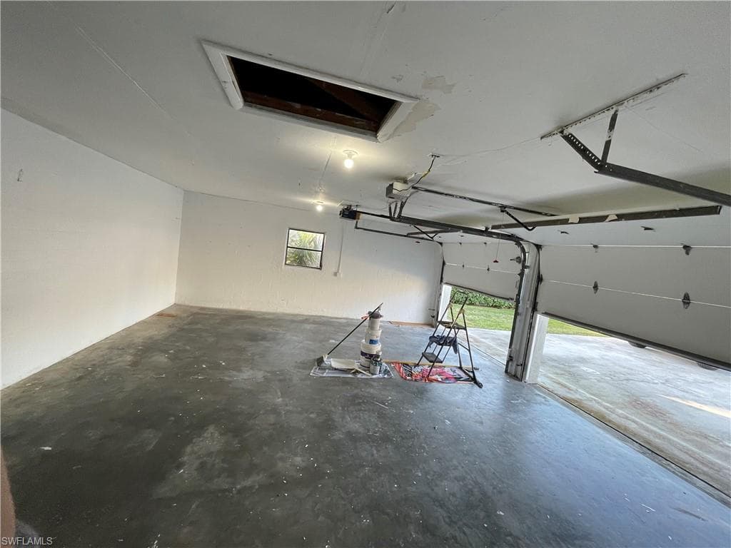9882 Connecticut St, Bonita Springs, FL 34135-19