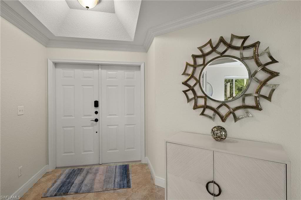7671 Pebble Creek Cir 206, Naples, FL 34108-20