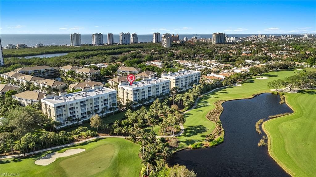 7671 Pebble Creek Cir 206, Naples, FL 34108-27
