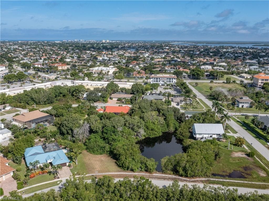 1864 Granada Dr, Marco Island, FL 34145-10