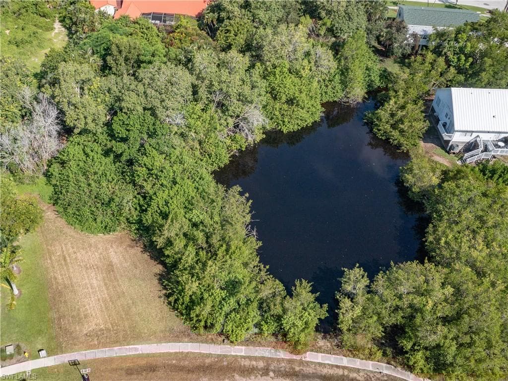 1864 Granada Dr, Marco Island, FL 34145-5