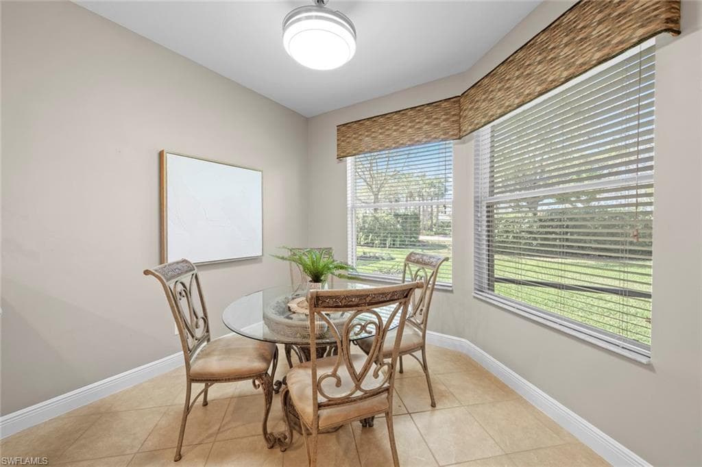 19700 Maddelena Cir, Estero, FL 33967-15