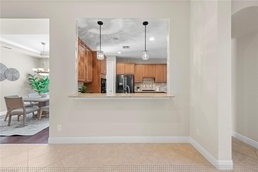 19700 Maddelena Cir, Estero, FL 33967-19