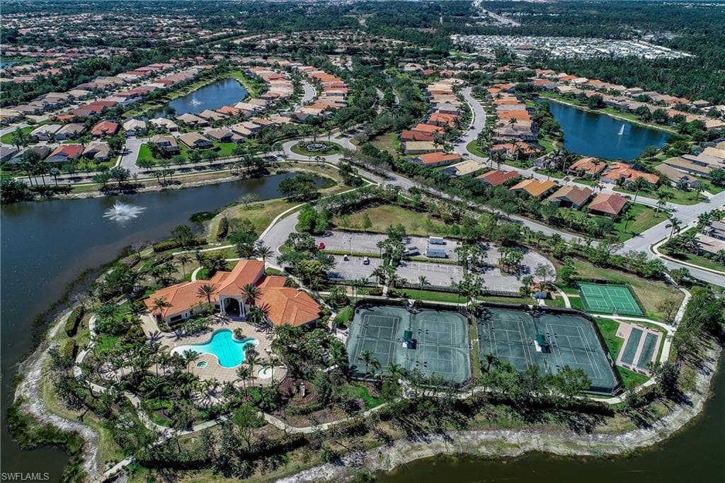 19700 Maddelena Cir, Estero, FL 33967-42