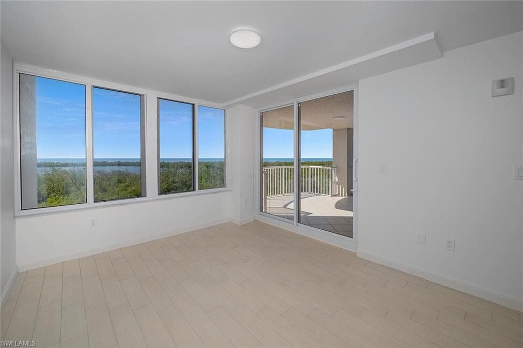 6849 Grenadier Blvd 603, Naples, FL 34108-14