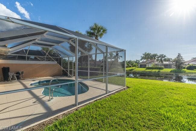 7636 Rozzini Ln, Naples, FL 34114-13