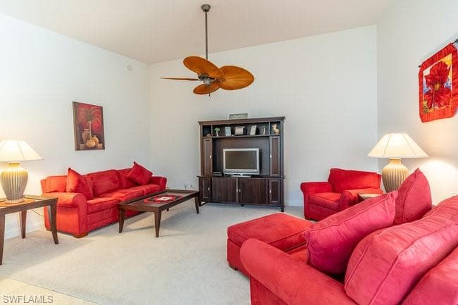 7636 Rozzini Ln, Naples, FL 34114-22